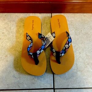 Vera Bradley sandals
